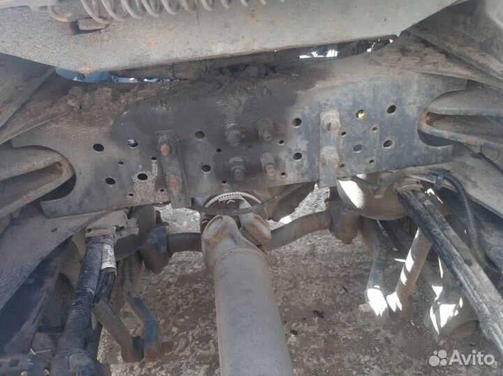 Траверса рамы поперечная Volvo FH