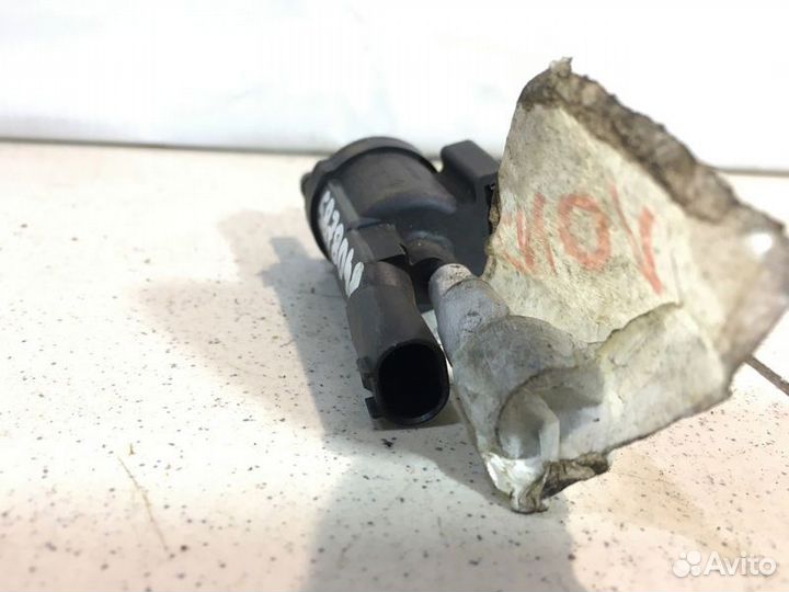 Клапан вакуумный Мерседес