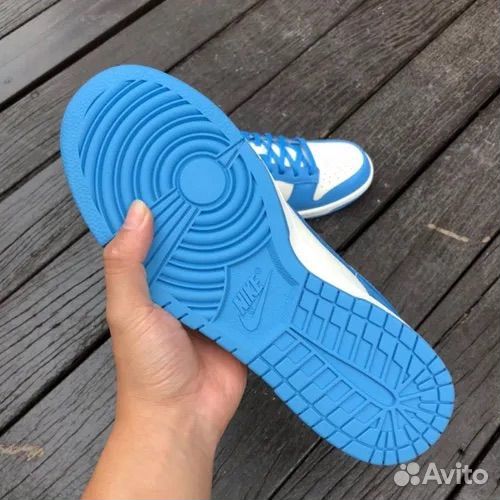 Nike sb Dunk low university blue