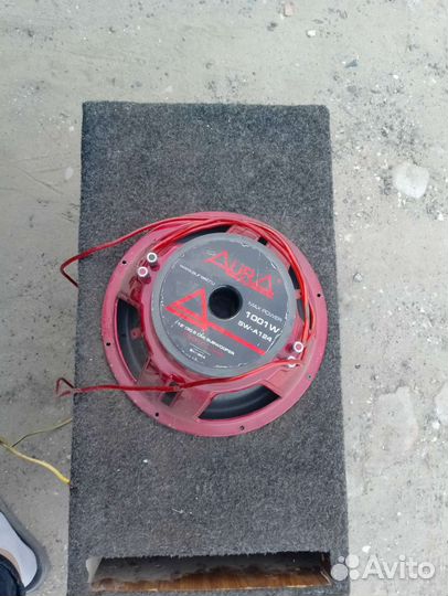 Сабвуфер aura