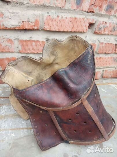 Корсет кожа, метал. Старинный