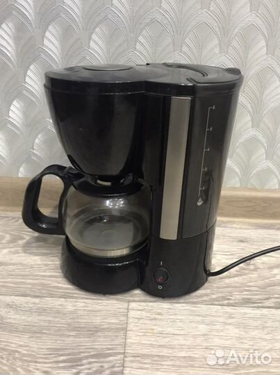 Кофеварка Vitek капельного типа новая