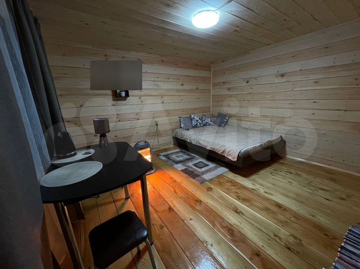 Дом 20 м² на участке 19 сот.