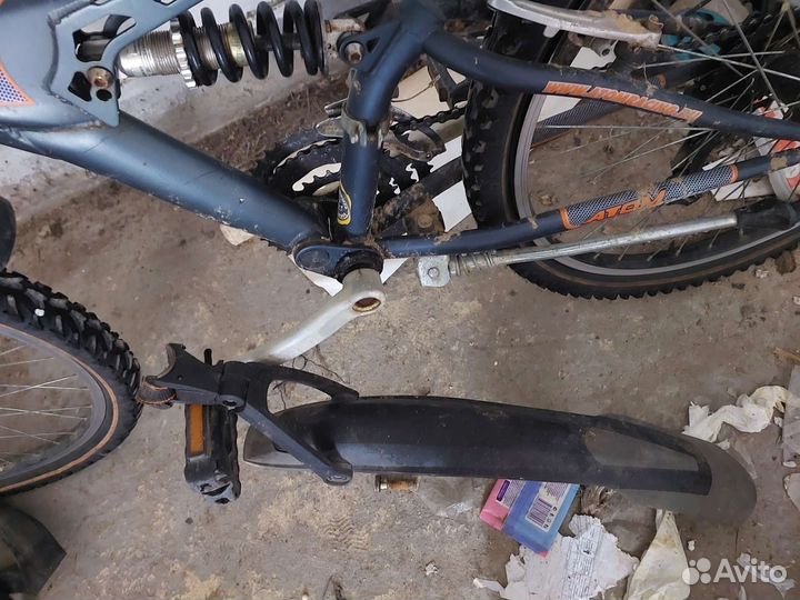 Двухподвесный велосипед Atom