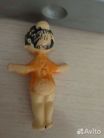 Маленькая куколка в купальнике СССР