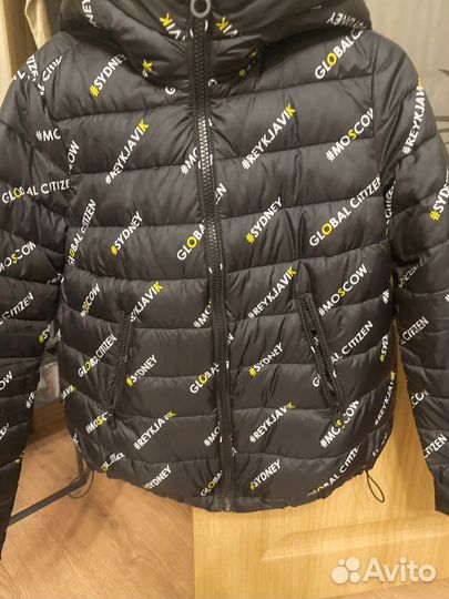 Куртка женская демисезонная с капюшоном 42 размер