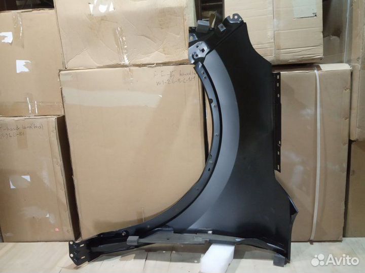 Крыло переднее правое Ford Explorer U502