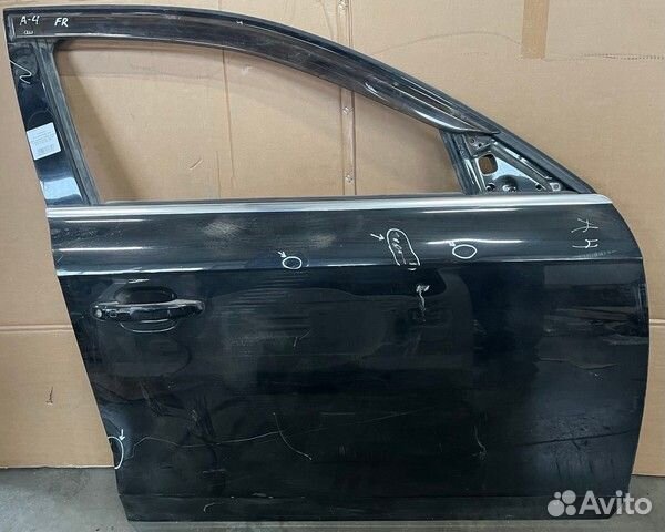 Дверь 8K0831052J передняя правая Audi A4