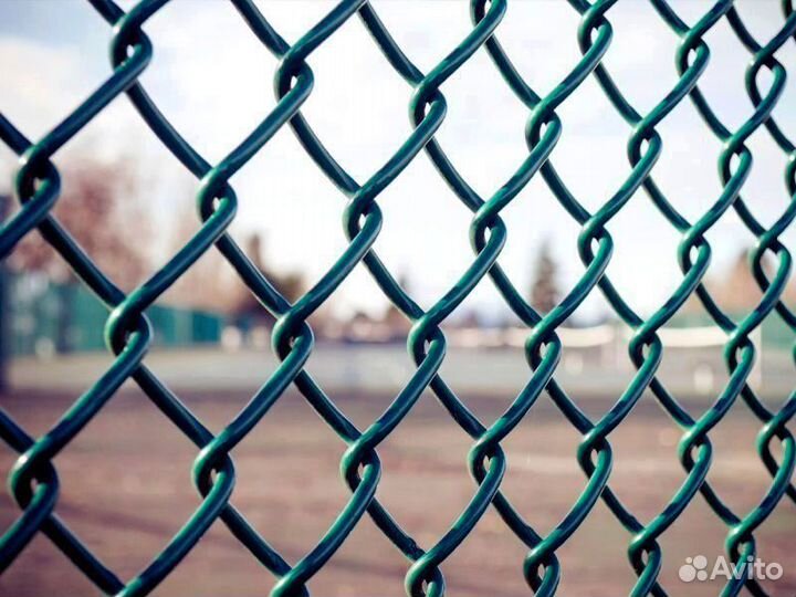 Забор из сетки рабицы