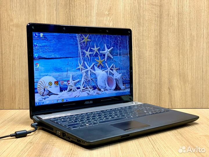 Ноутбук Asus / 15,6 дюймов / 4gb / Nvidea geforce