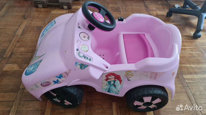 Электромобиль / машина для детей