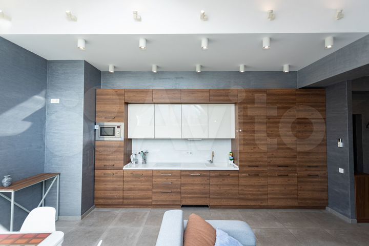 2-к. квартира, 120 м², 11/11 эт.