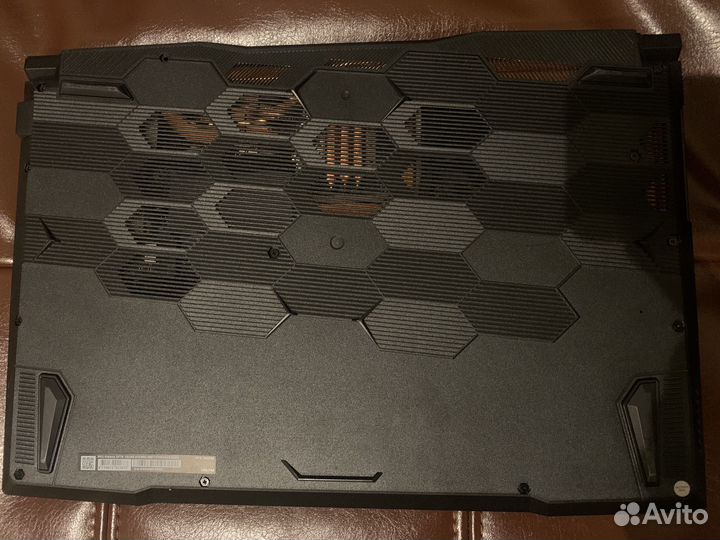 Msi Katana gf76 12UGS-070XRU ноутбук для геймеров