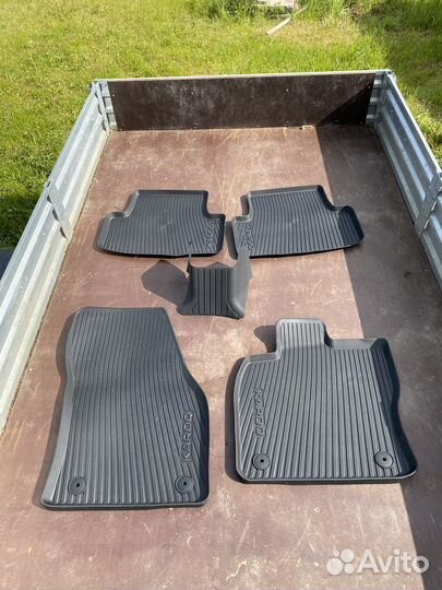 Автомобильные коврики Skoda Karoq (original)