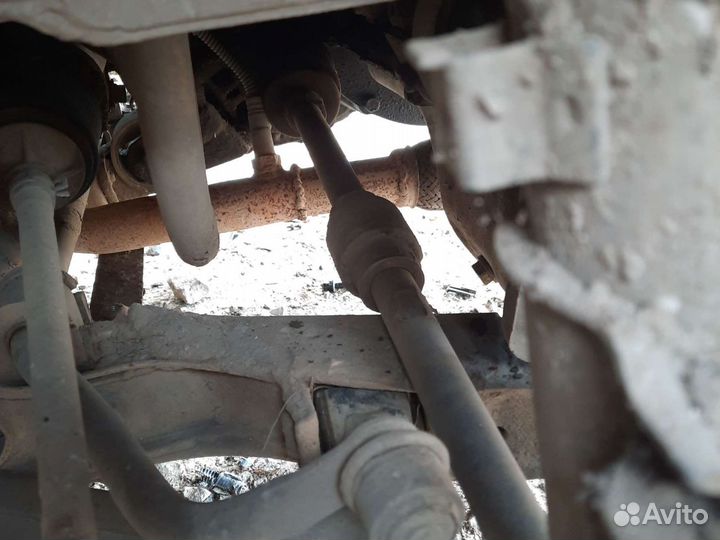 Привод передний правый Хендай Акцент 2008