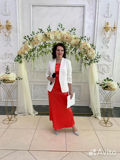 Ведущая Тамада