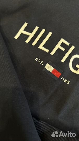 Tommy hilfiger толстовка