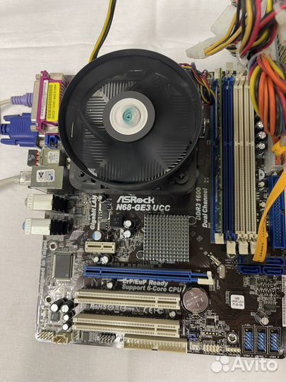 Материнская плата ASRock
