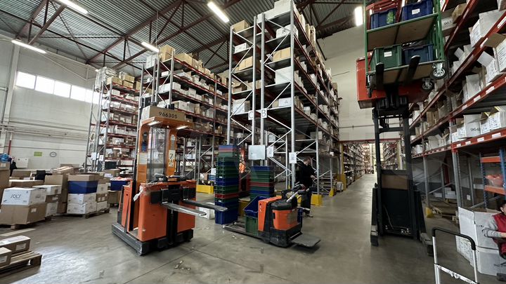 Склад, 2500 м², Горелово, Волхонское шоссе