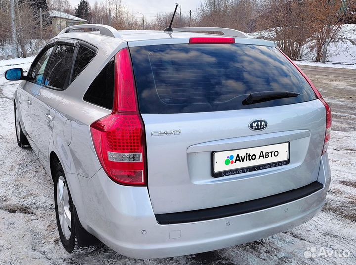 Kia Ceed 1.6 AT, 2010, 207 000 км