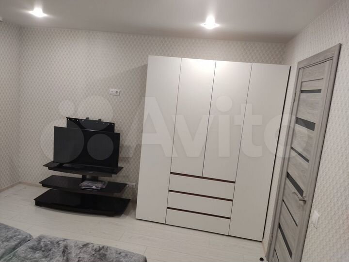 2-к. квартира, 50 м², 5/9 эт.