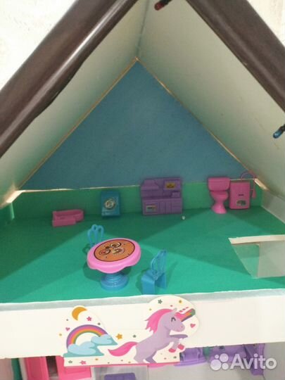 Мебель для кукольного домика