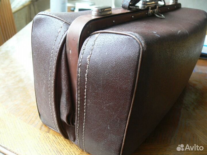 Саквояж доктора. Фабрика Бебеля