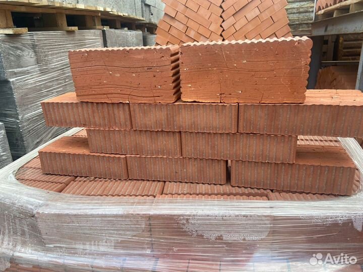 Кирпич керамический M150/M200 полнотелый