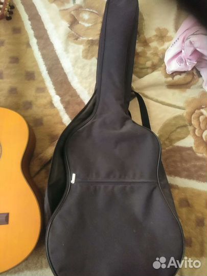 Акустическая гитара