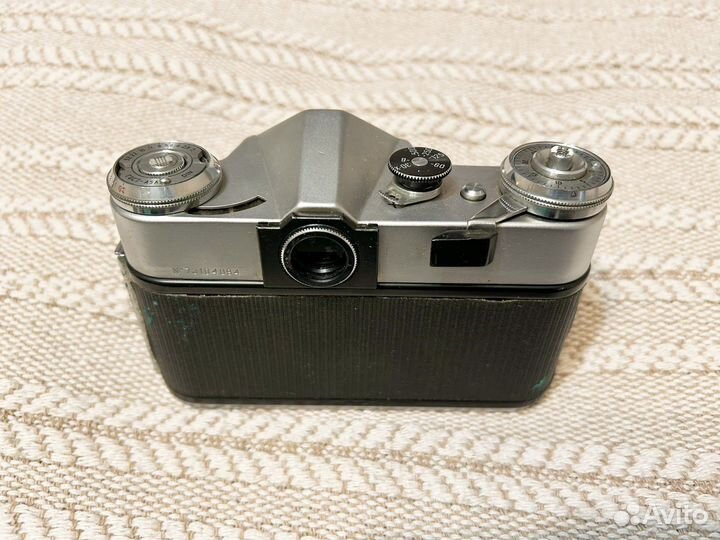 Советские фотоаппараты Zenit-E, фэд-5, фэд-2