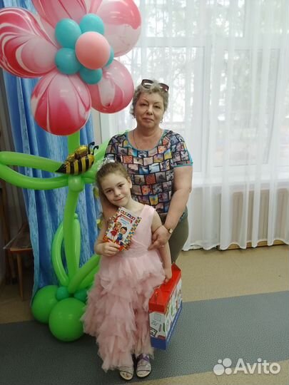 Продавец,кастелянша,оператор стиральных машин