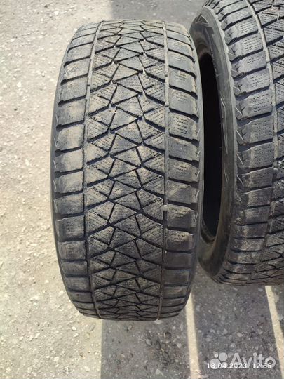 Bridgestone Blizzak DM-V1 225/55 R18