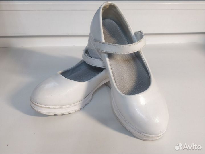 Обувь для девочки 27- 28 размер