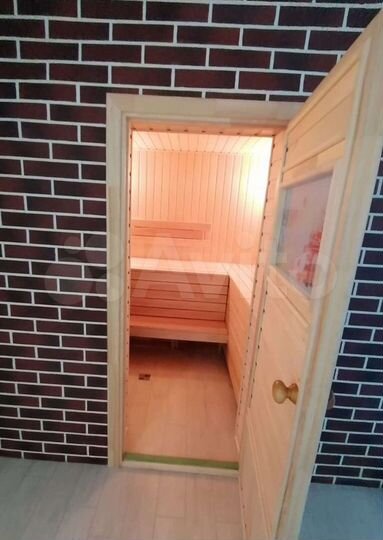 Дом 160 м² на участке 5 сот.