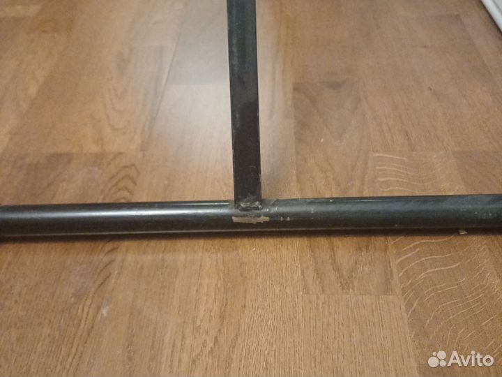 Подставка под синтезатор