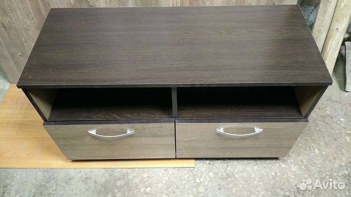 Тумба под телевизор