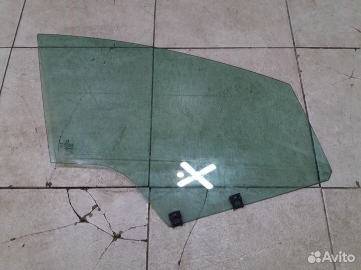 Стекло двери задней правой Peugeot 3008 I (2009—20