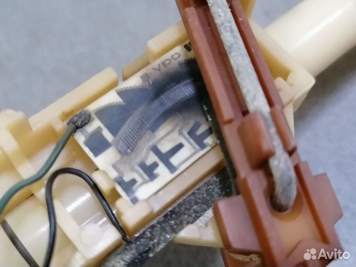 Датчик уровня топлива VW Golf II 1983-1992