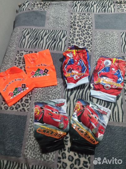 Нарукавники для плавания