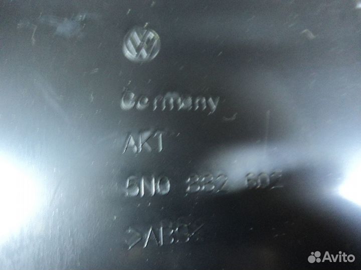 Вещевой ящик Volkswagen Tiguan