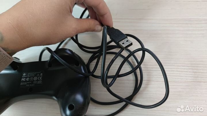 Джойстик Logitech Precision