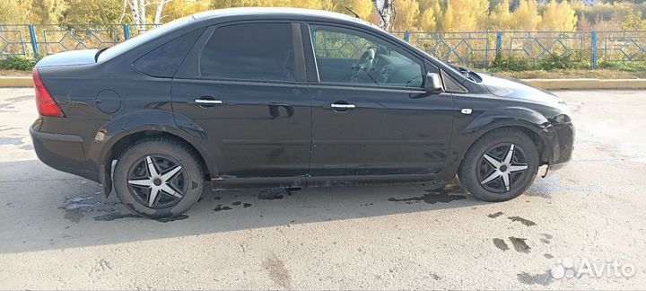 Ford Focus 1.8 МТ, 2007, 282 359 км