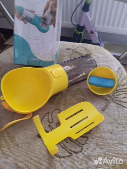 Поилка для собак дорожная