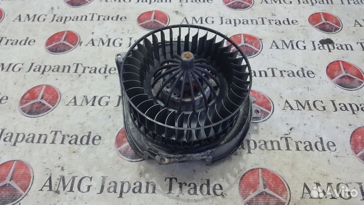 Мотор печки в сборе на Mercedes-Benz W140