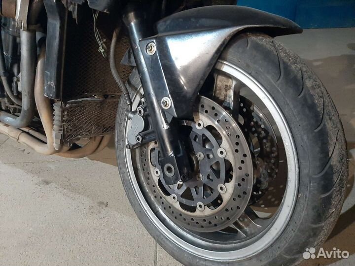 Разбор Kawasaki ZZR 1100 запчасти