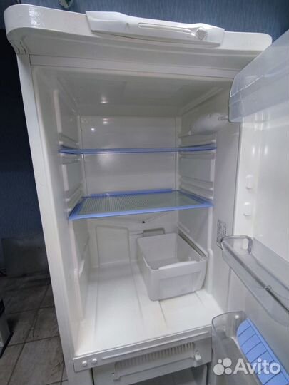 Холодильник Индэзит