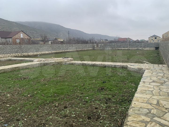 Дом 665 м² на участке 25 сот.