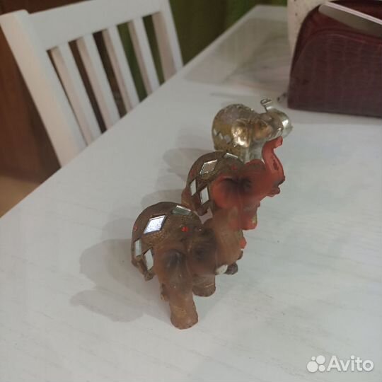 Статуэтка слон