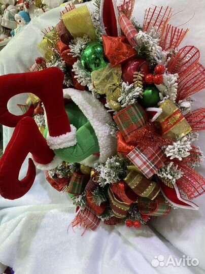 Новогодний венок ручной работы