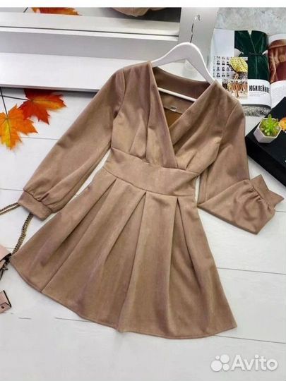 Платье женское